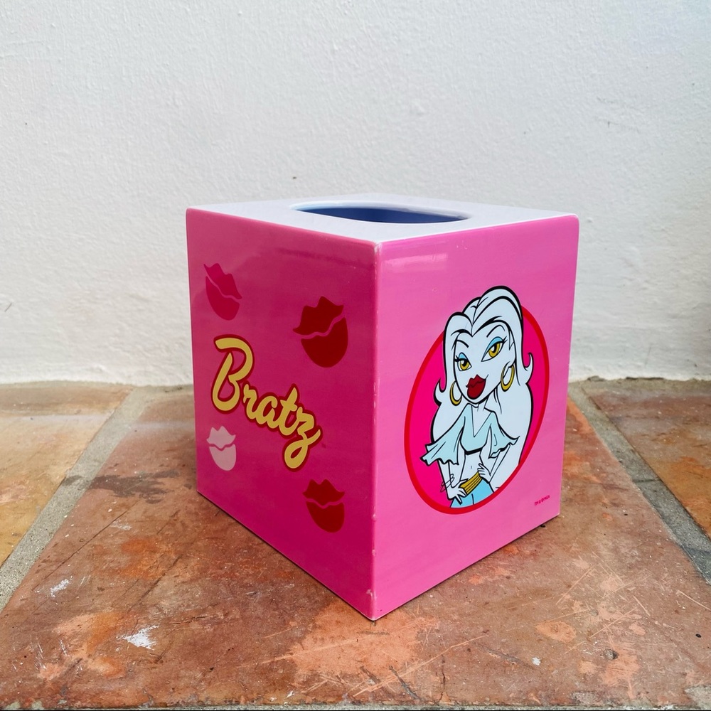 🛍ADORABLE BRATZ TISSUE CONTAINER 🛍